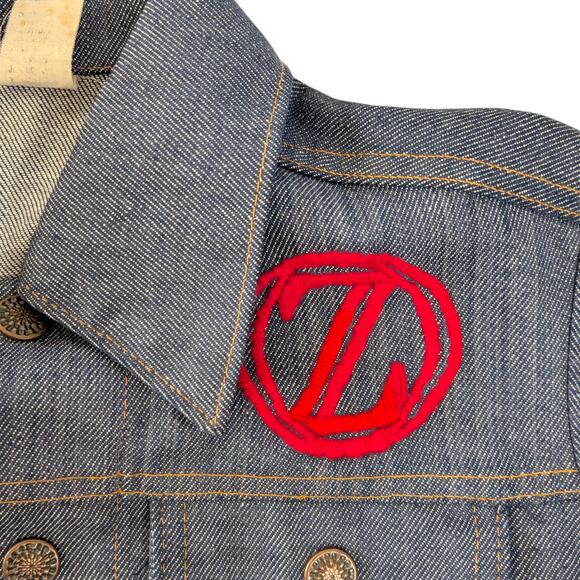 Vintage Girls Sz 8 Jean Jacket ~ Hand embroidered Wizard of Oz characters - Picture 5 of 13